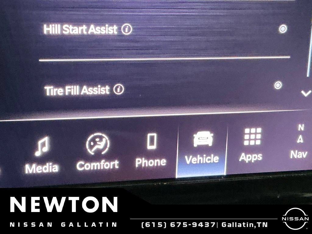 Used 2025 RAM 1500 Big Horn AWD/4WD image 31
