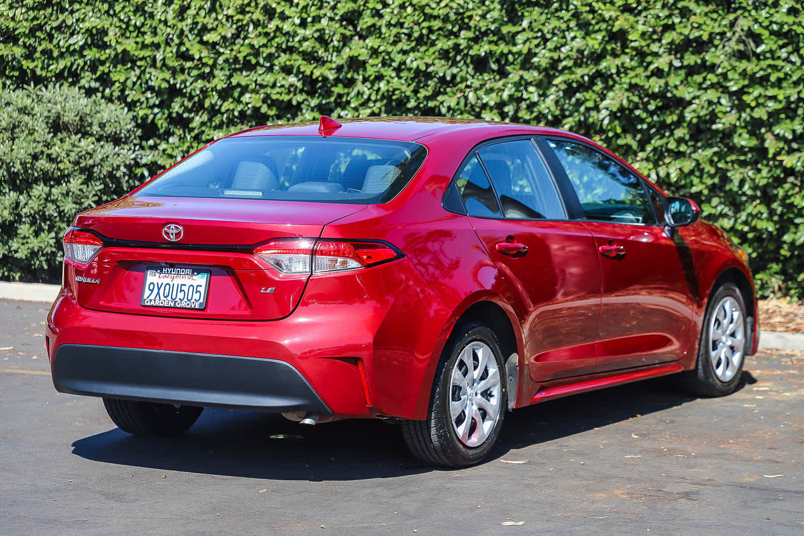 Used 2024 Toyota Corolla LE FWD image 6