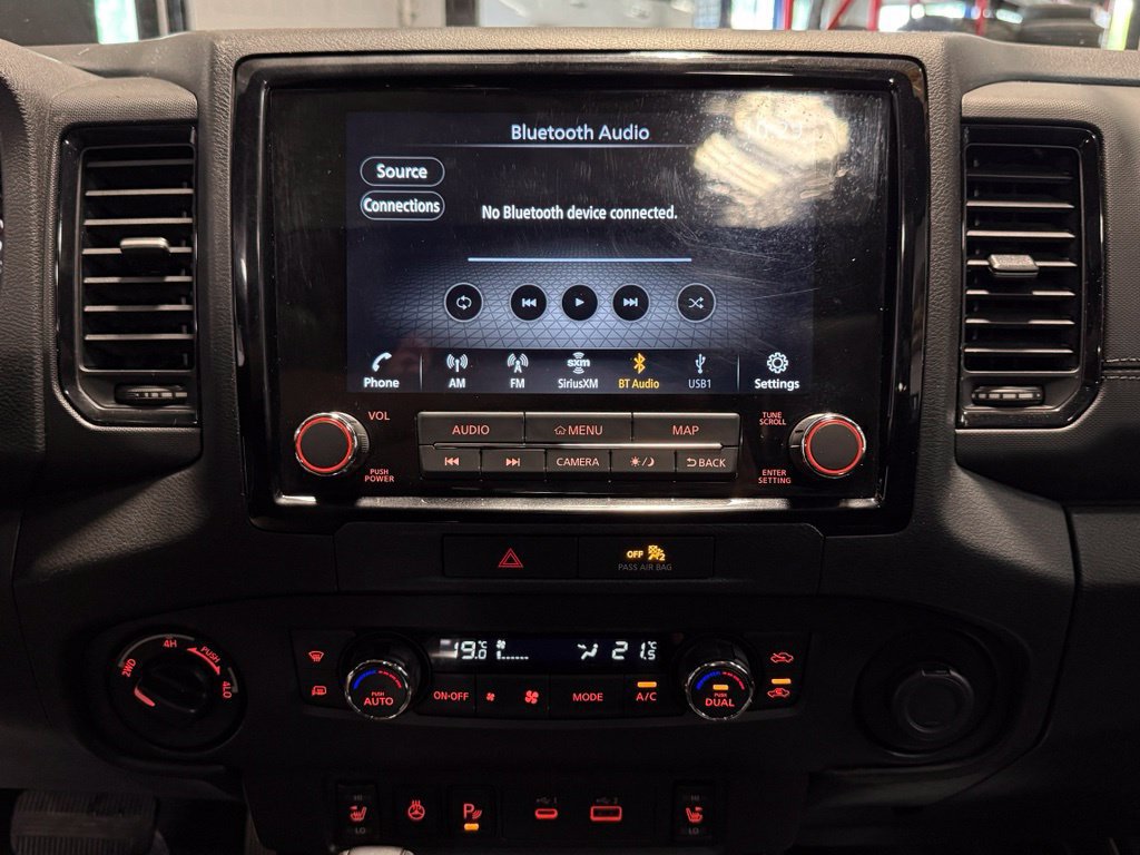 Used 2022 Nissan Frontier PRO-4X AWD/4WD image 16