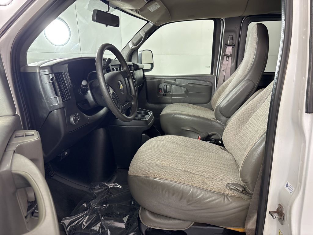 Used 2014 Chevrolet Express 1500 LS image 29