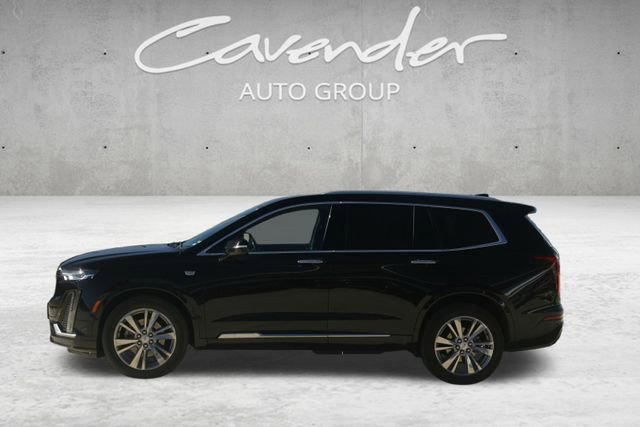 Used 2023 Cadillac XT6 Premium Luxury image 4