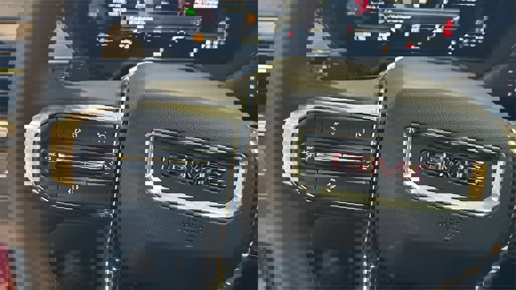 New 2026 GMC Acadia Elevation w/ Elevation Premium Package image 32