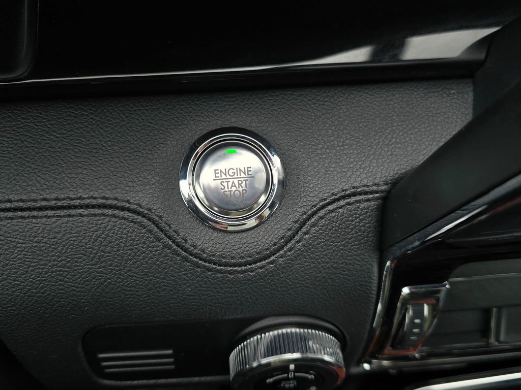 Used 2024 Lincoln Navigator L Reserve image 36