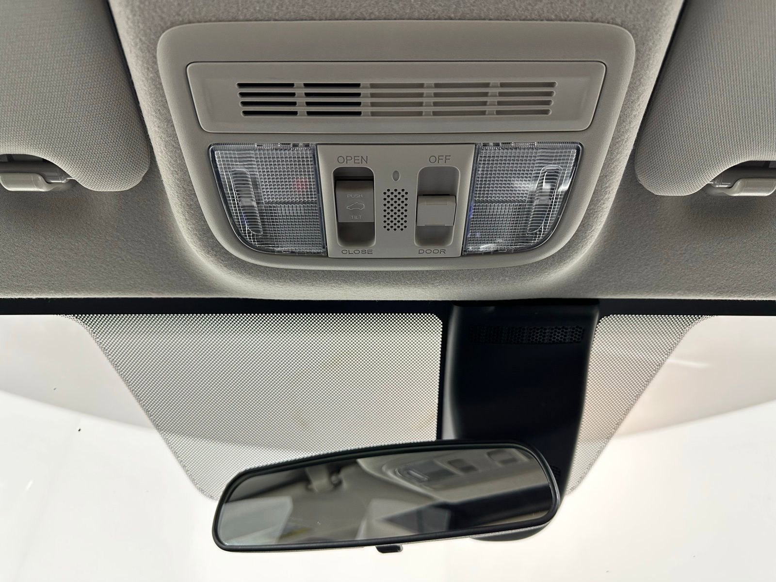 Used 2020 Honda Fit EX image 31