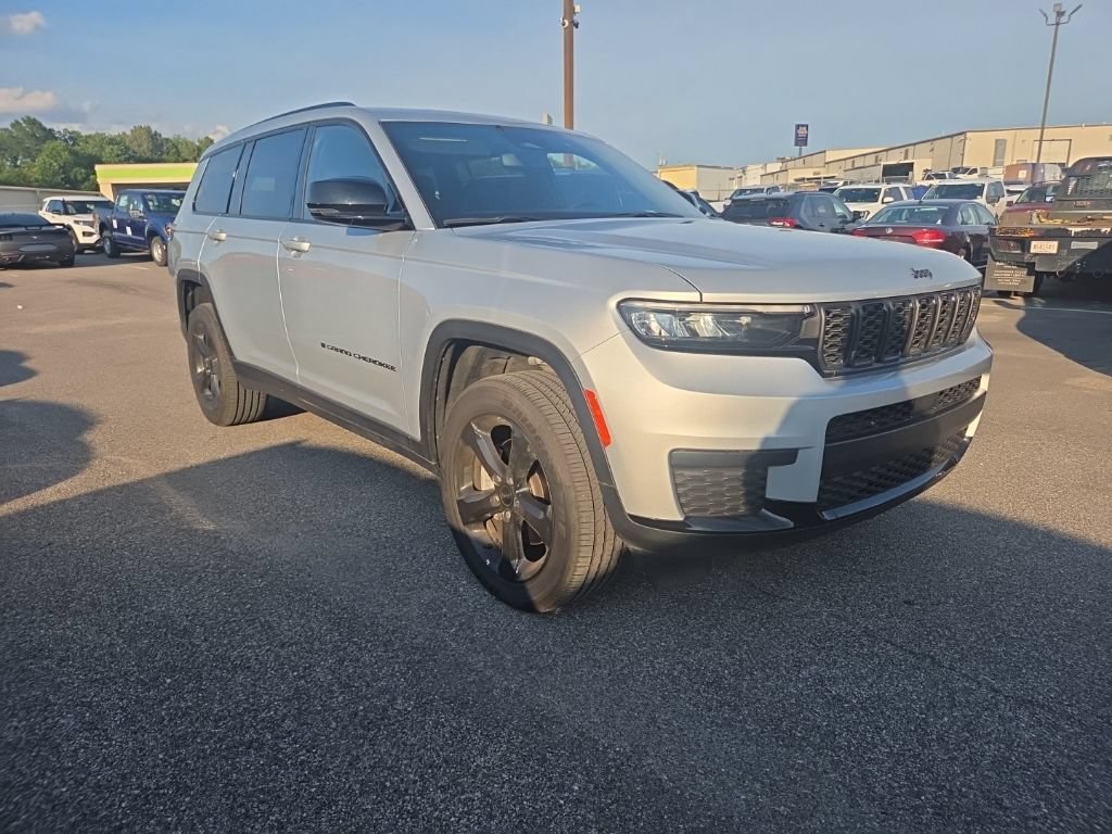 Used 2024 Jeep Grand Cherokee L Altitude