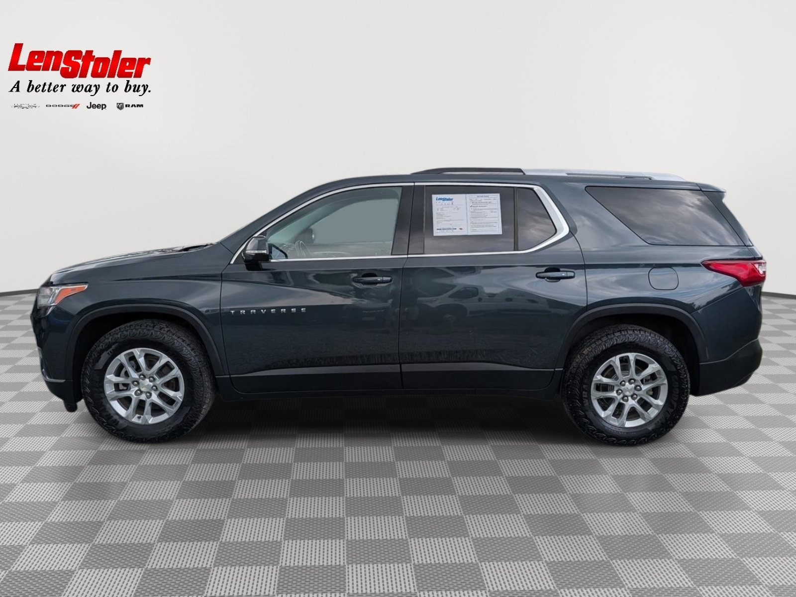 Used 2018 Chevrolet Traverse LT AWD/4WD image 2