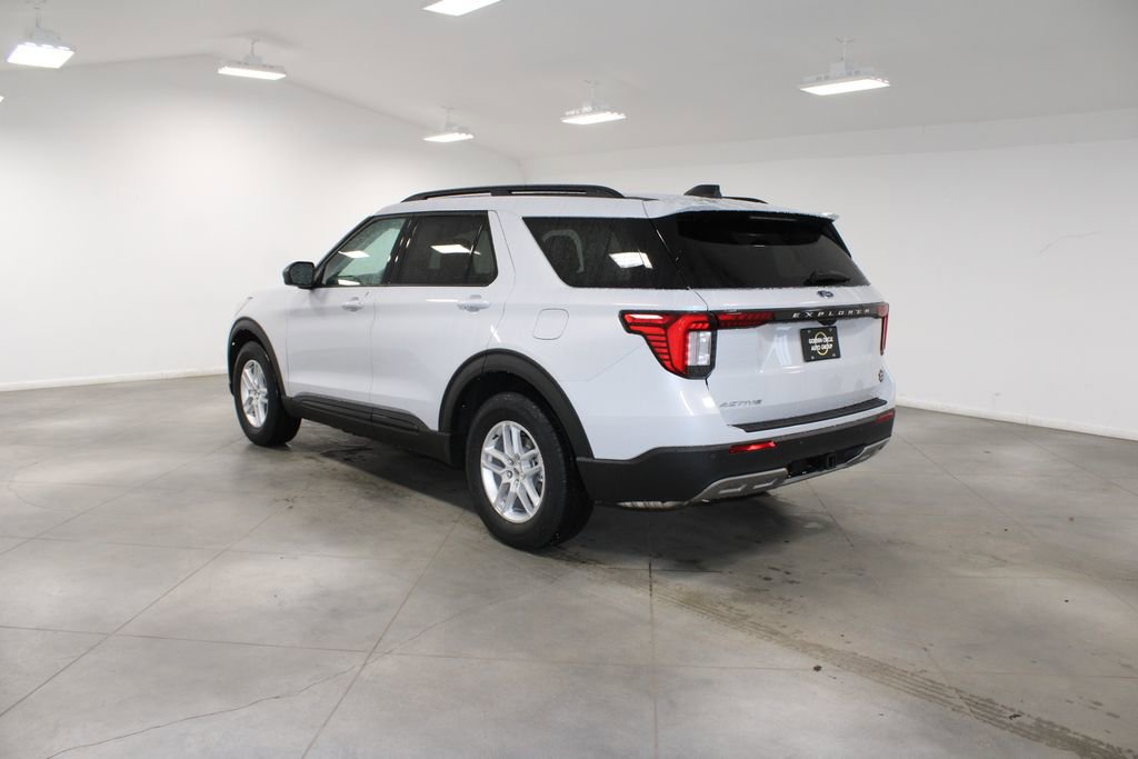 New 2026 Ford Explorer Active w/ Active Comfort Package image 6