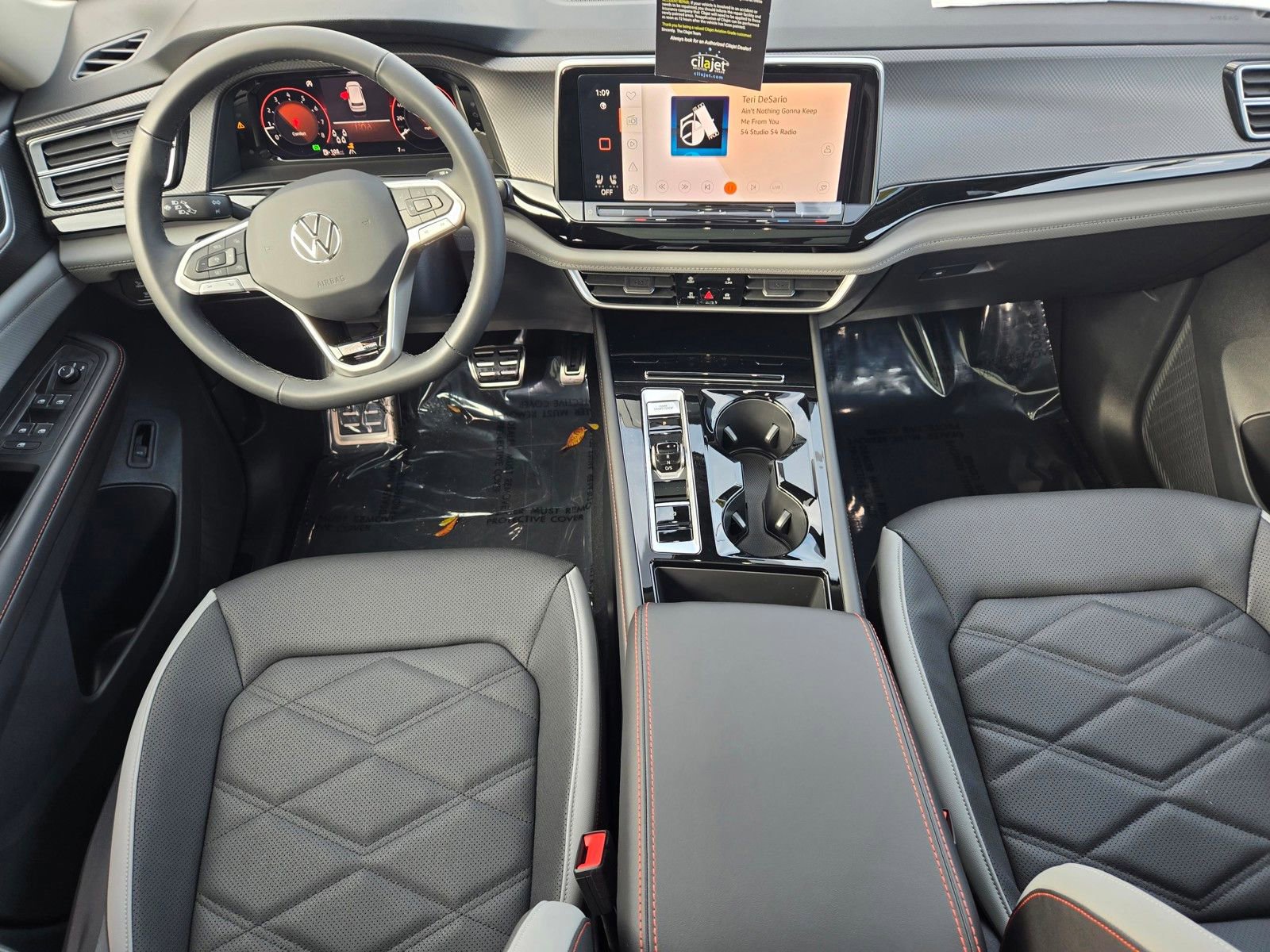 New 2026 Volkswagen Atlas Peak Edition image 10