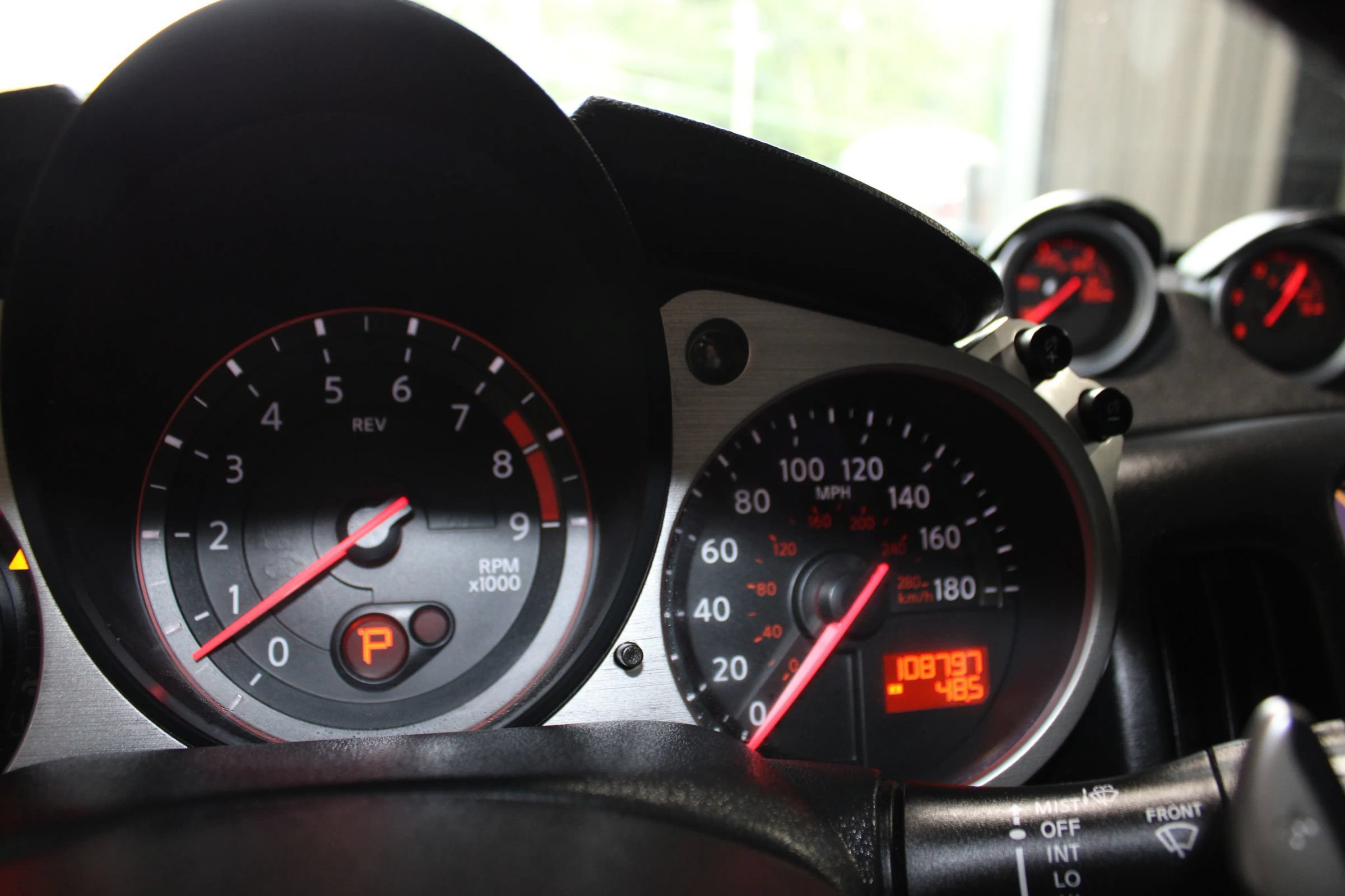 Used 2014 Nissan 370Z Touring w/ Sport Package RWD image 14