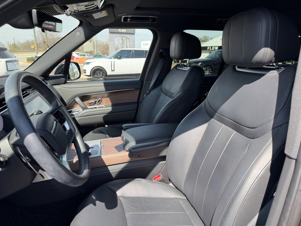 Certified 2024 Land Rover Range Rover SE AWD/4WD image 30