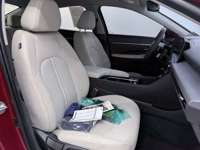 Used 2024 Hyundai Sonata SEL FWD image 17