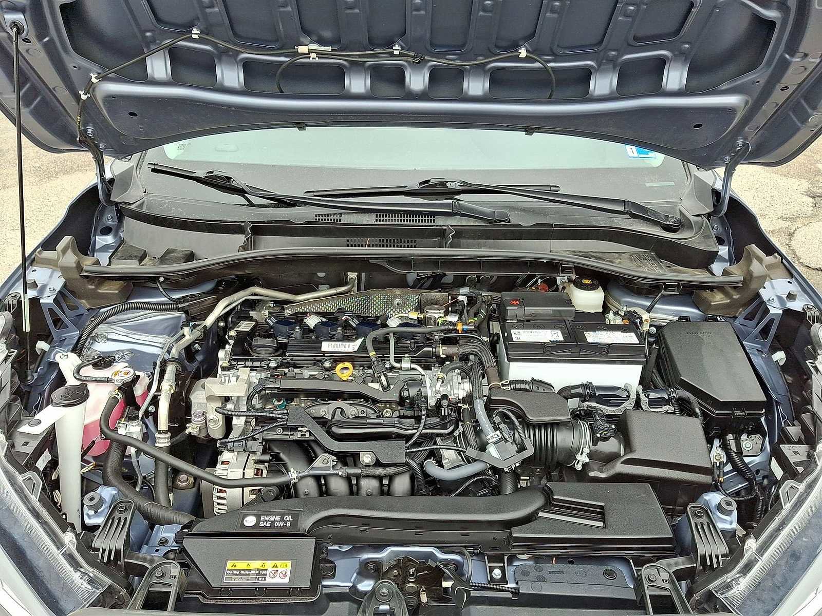 Used 2025 Toyota Corolla Cross LE image 34