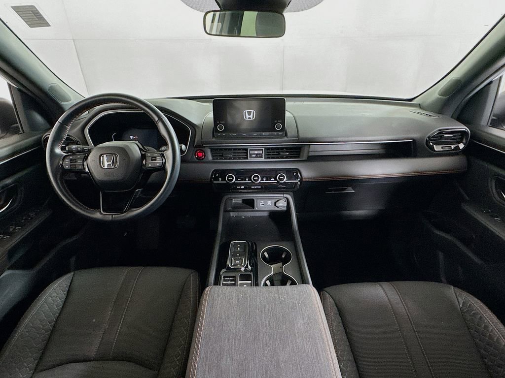Used 2023 Honda Pilot Sport image 29