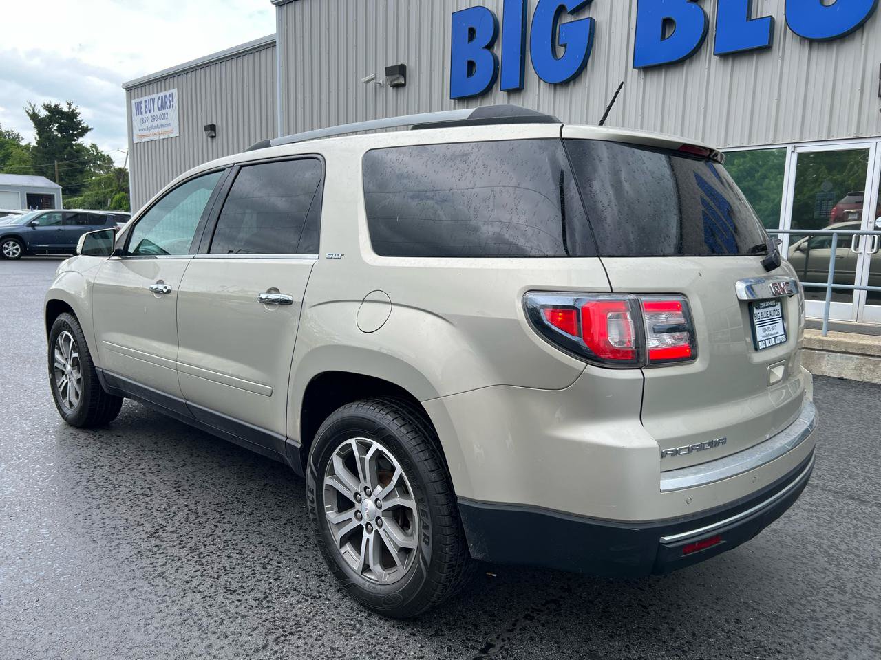 Used 2016 GMC Acadia SLT w/ Open Road Package AWD/4WD image 3