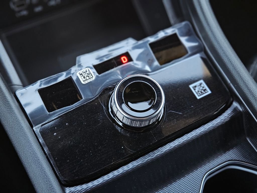 New 2025 Jeep Grand Cherokee Altitude image 24