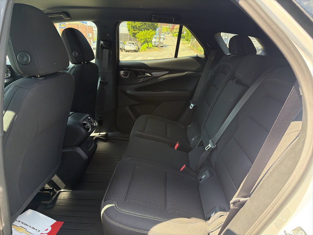 New 2025 Chevrolet Blazer EV LT AWD/4WD image 18