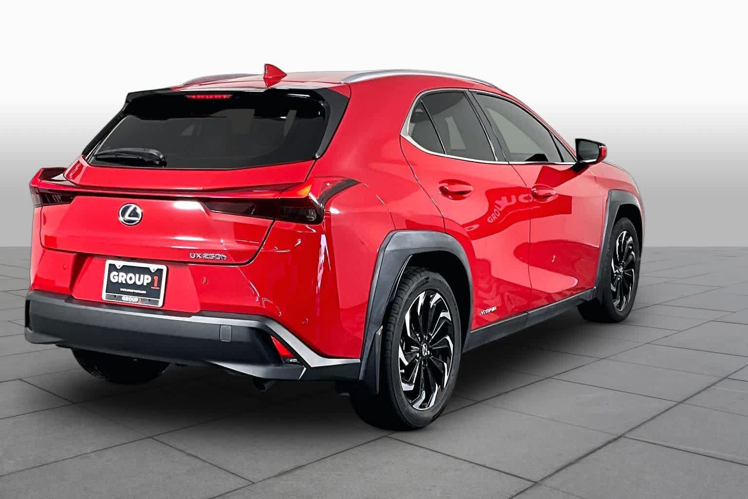 Used 2021 Lexus UX 250h w/ Premium Package AWD/4WD image 12
