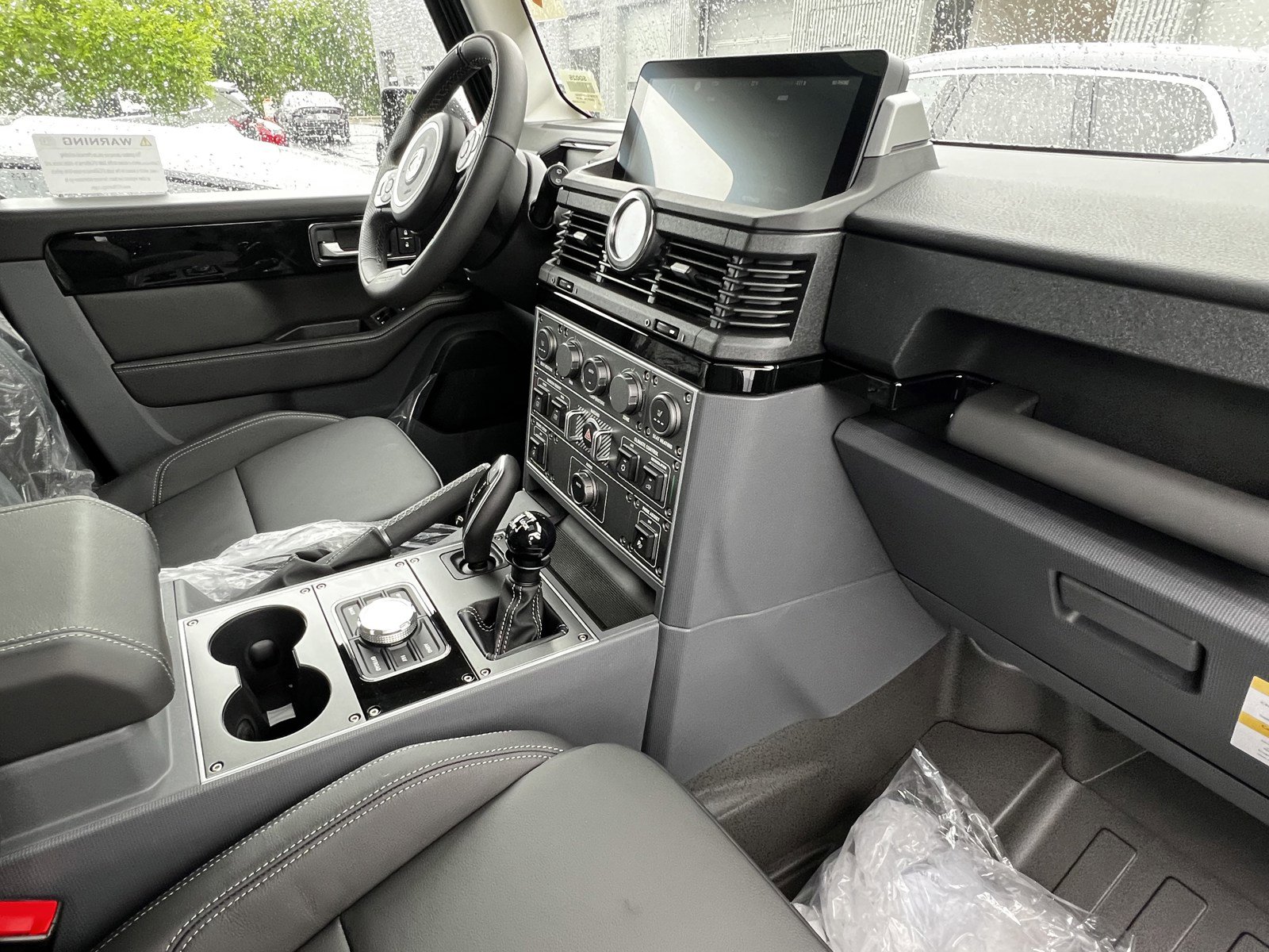 Used 2025 INEOS Grenadier image 33