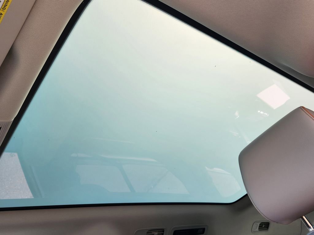 New 2025 Volkswagen ID. Buzz 1st Edition image 23