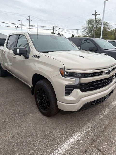 New 2026 Chevrolet Silverado 1500 RST w/ Dark Appearance Package AWD/4WD image 3