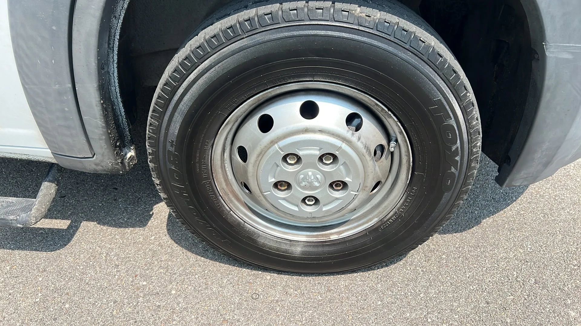 Used 2016 RAM ProMaster 2500 image 23