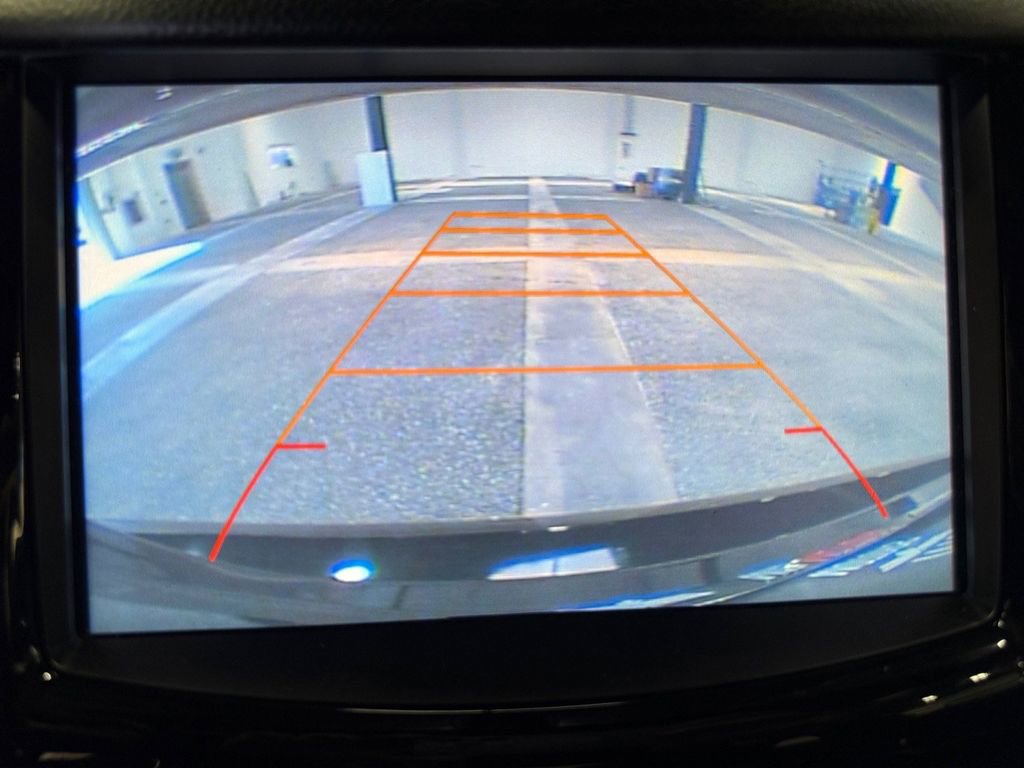 Used 2017 Chevrolet Cruze Premier FWD image 29