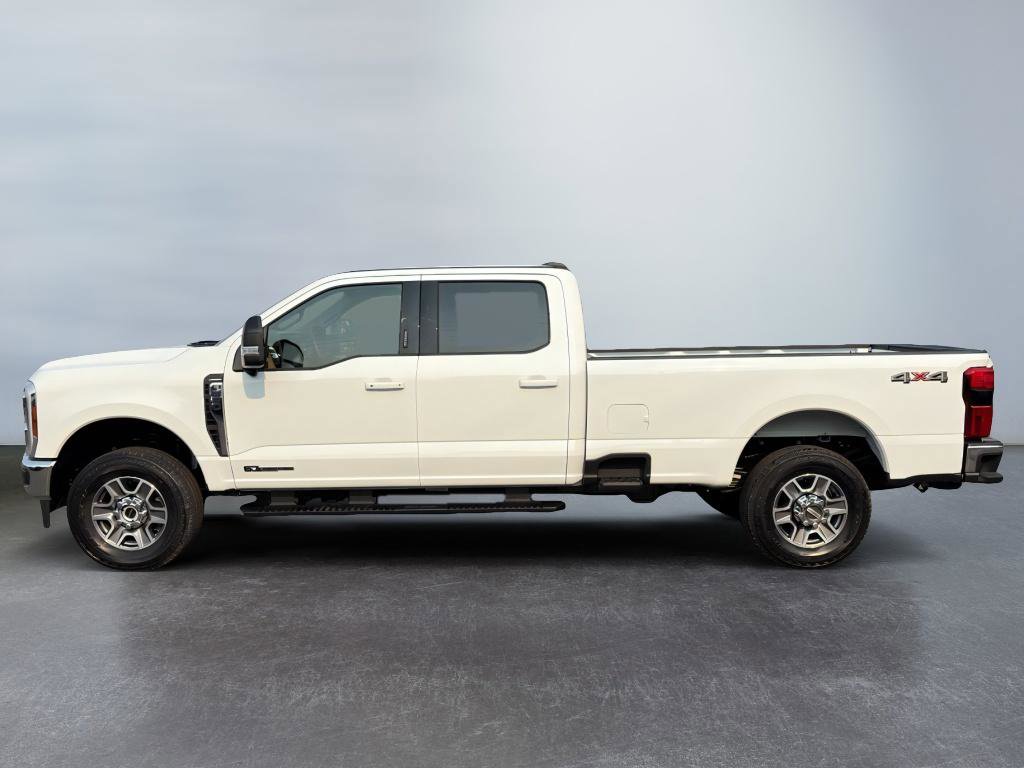 New 2026 Ford F350 Lariat image 2