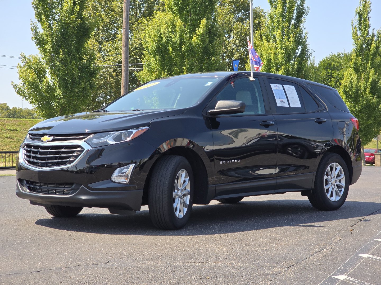 Certified 2021 Chevrolet Equinox LS w/ LS Convenience Package FWD image 16