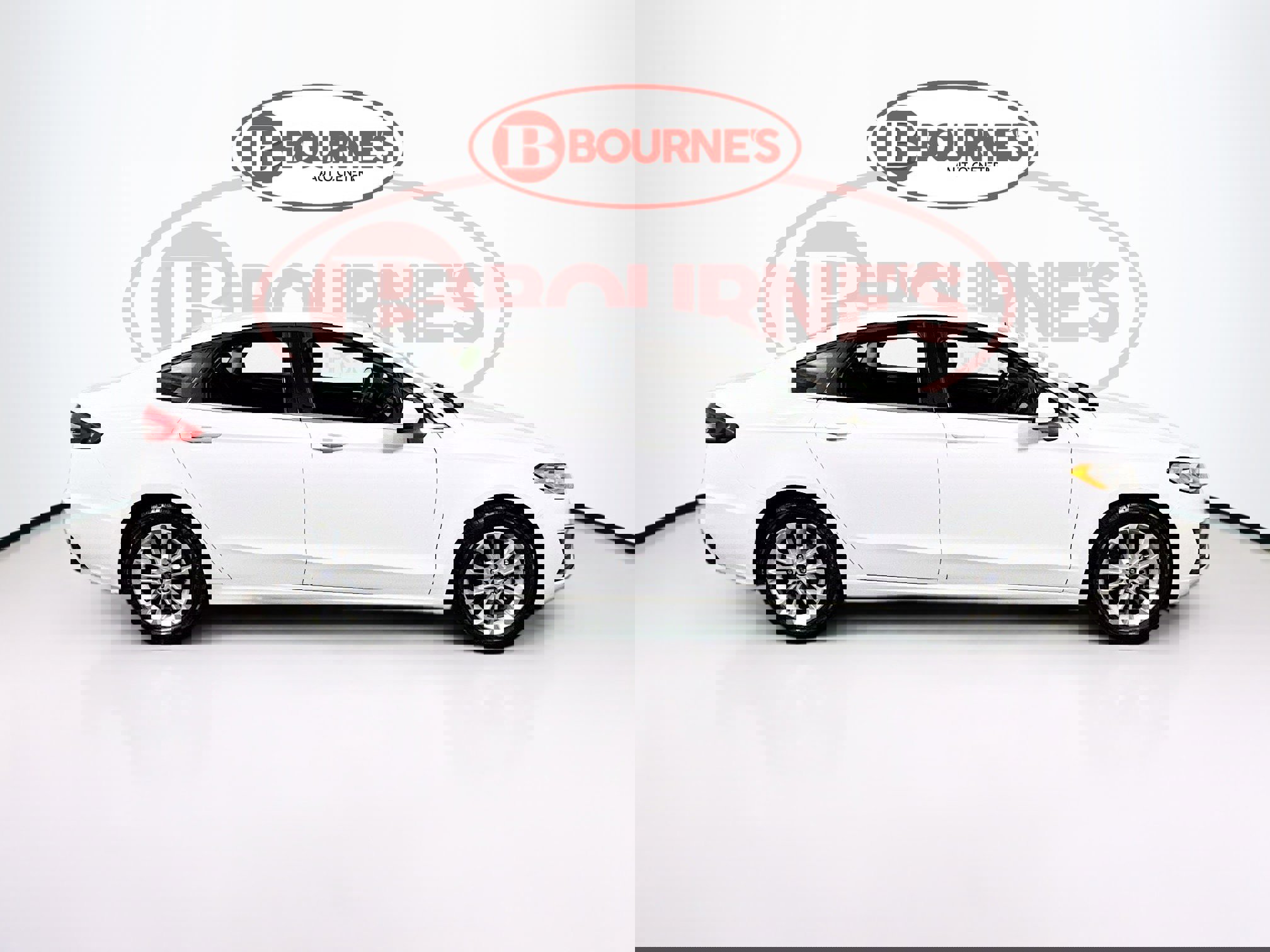 Used 2020 Ford Fusion SE image 9