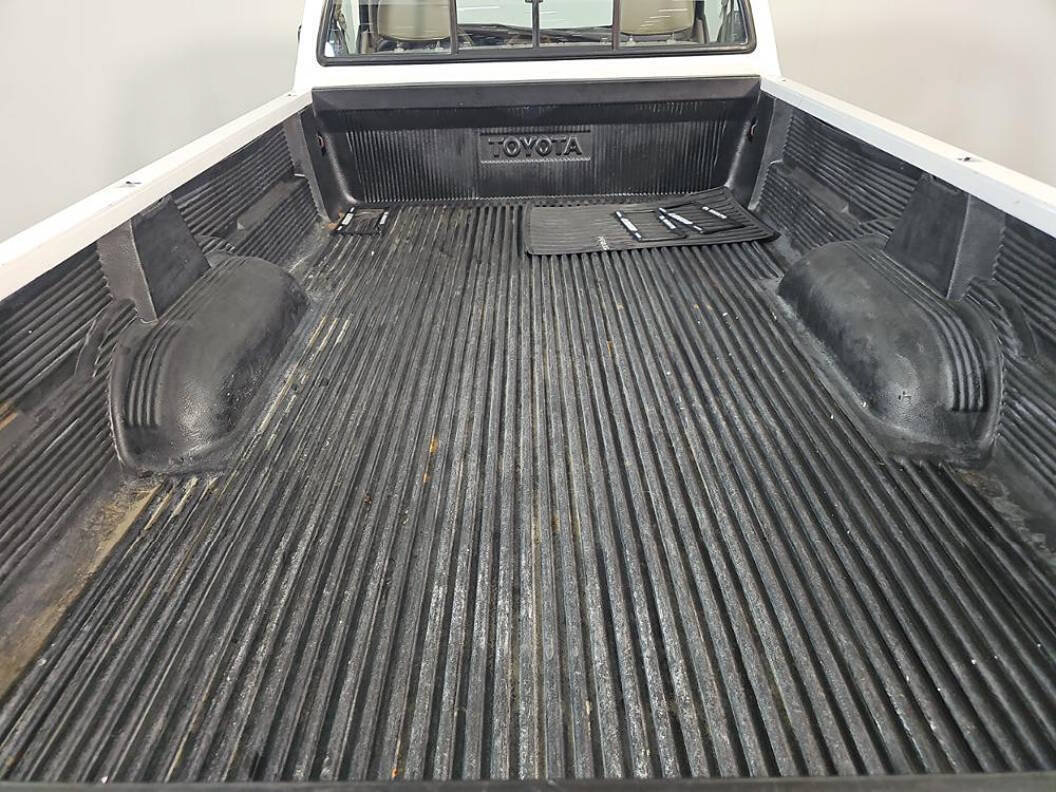 Used 1995 Toyota T100 DX AWD/4WD image 14