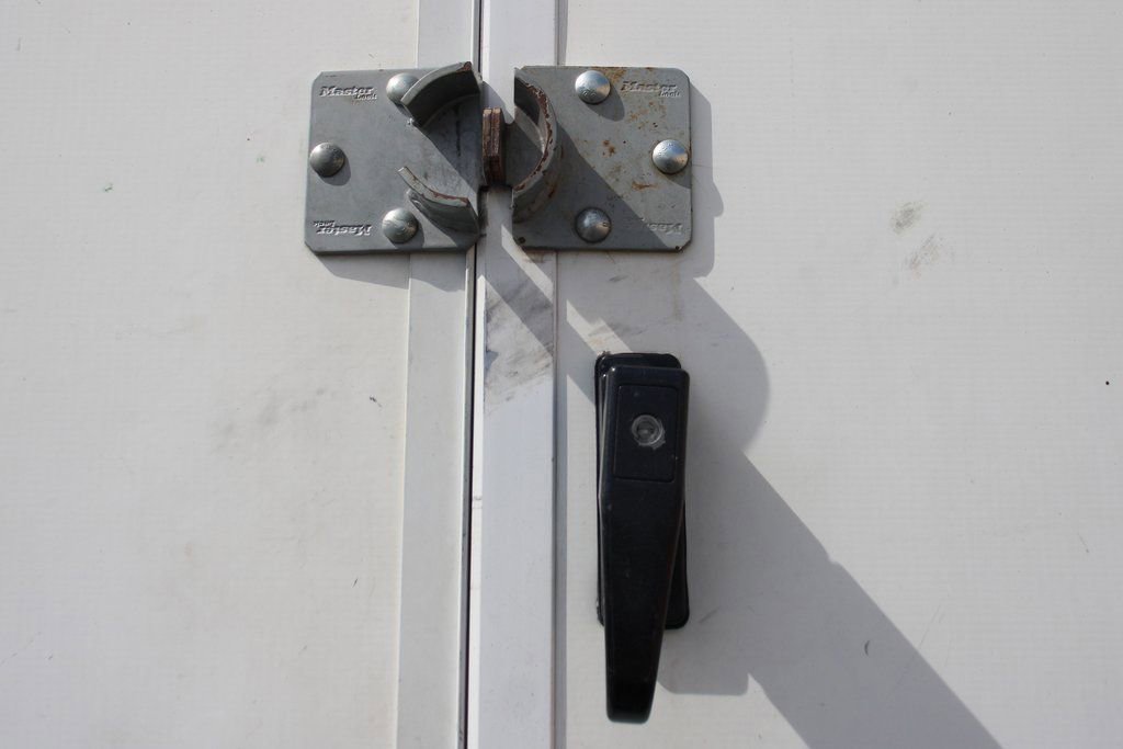 Used 2023 Ford E-450 and Econoline 450 Super Duty w/ Power Windows & Locks Group RWD image 9