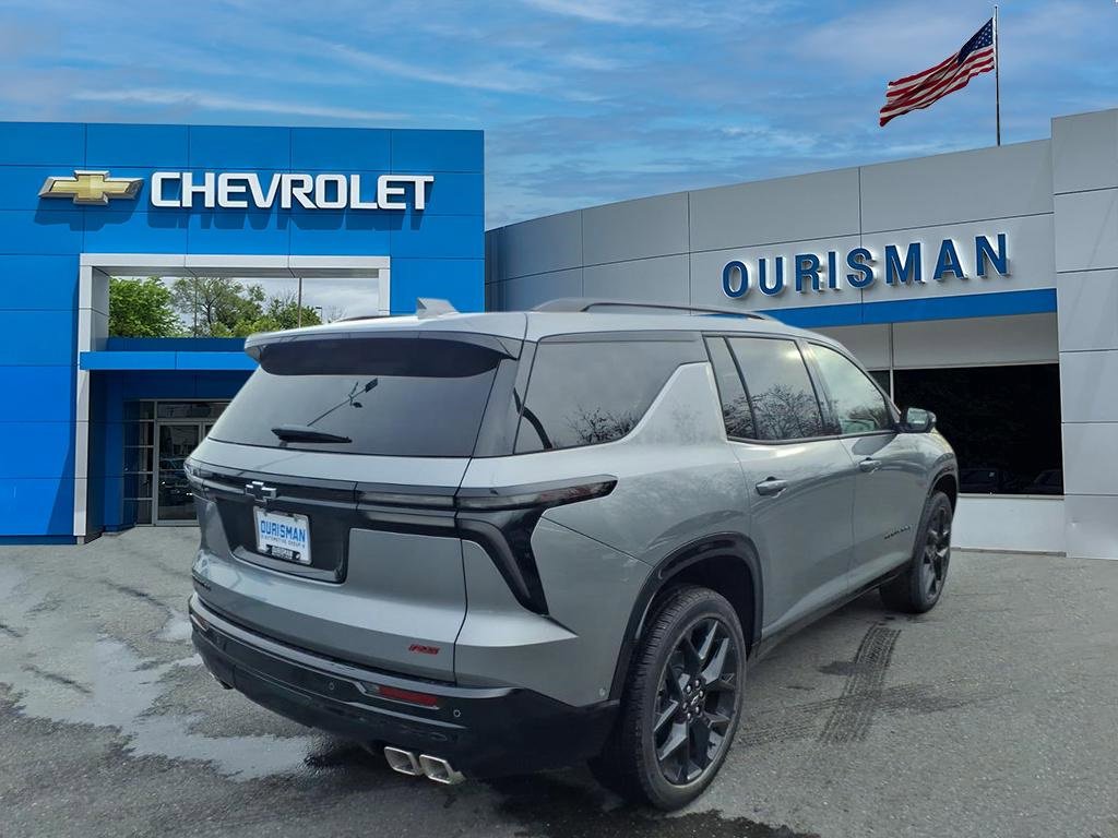 New 2026 Chevrolet Traverse RS image 3