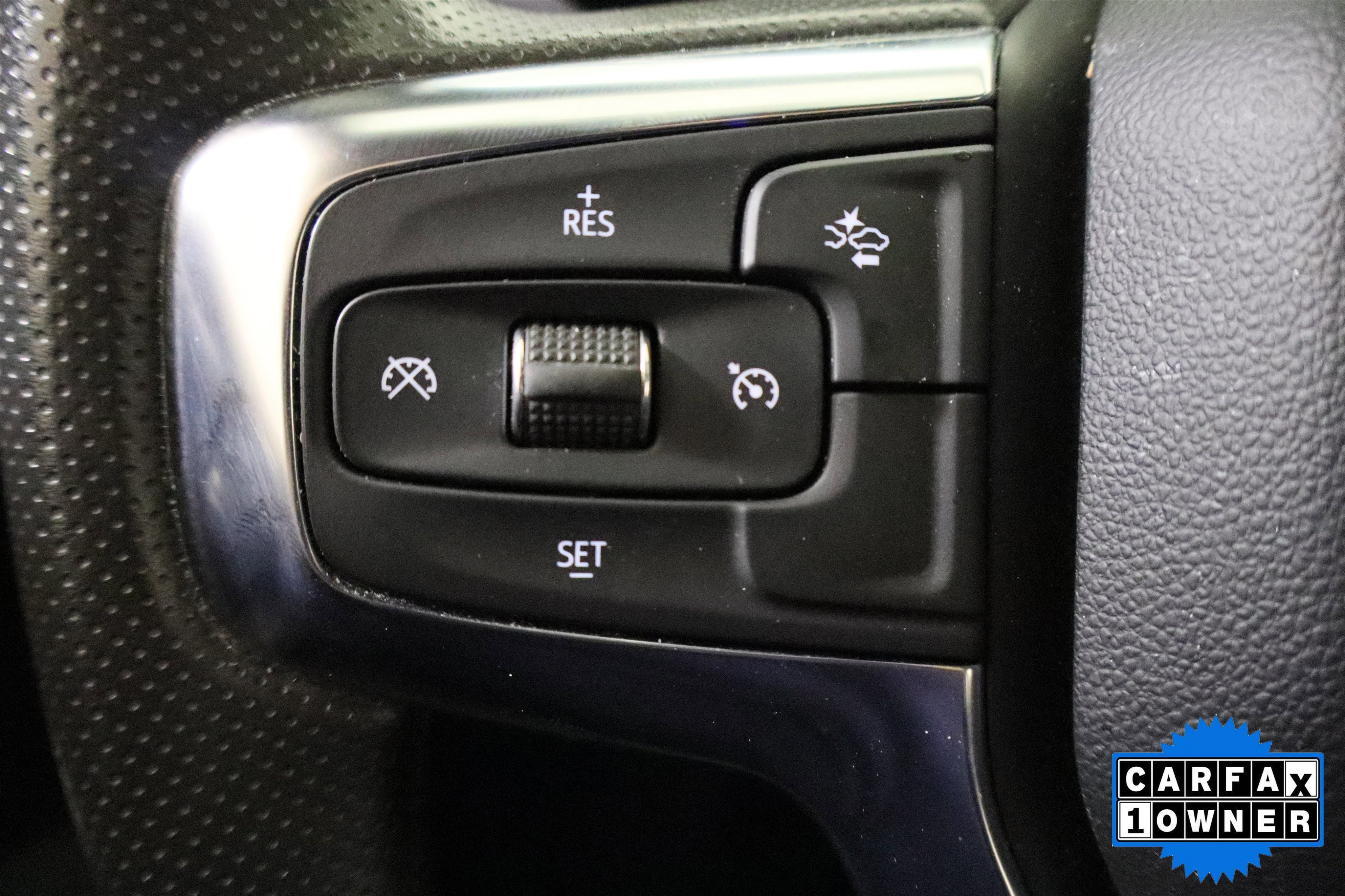 Used 2025 Chevrolet Blazer LT AWD/4WD image 29
