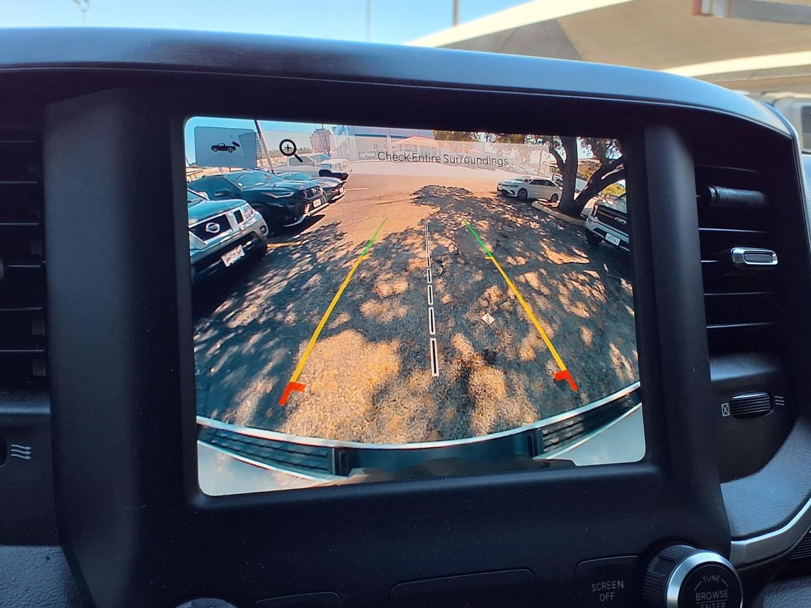 Used 2022 RAM 1500 Big Horn AWD/4WD image 15