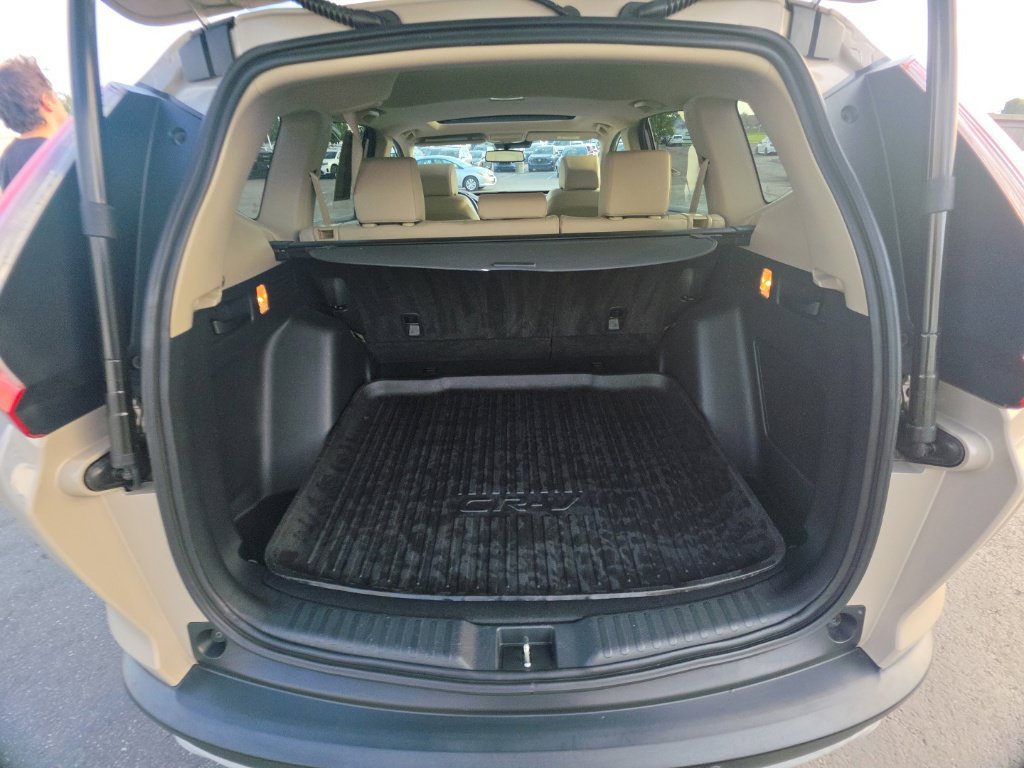 Used 2018 Honda CR-V Touring image 28