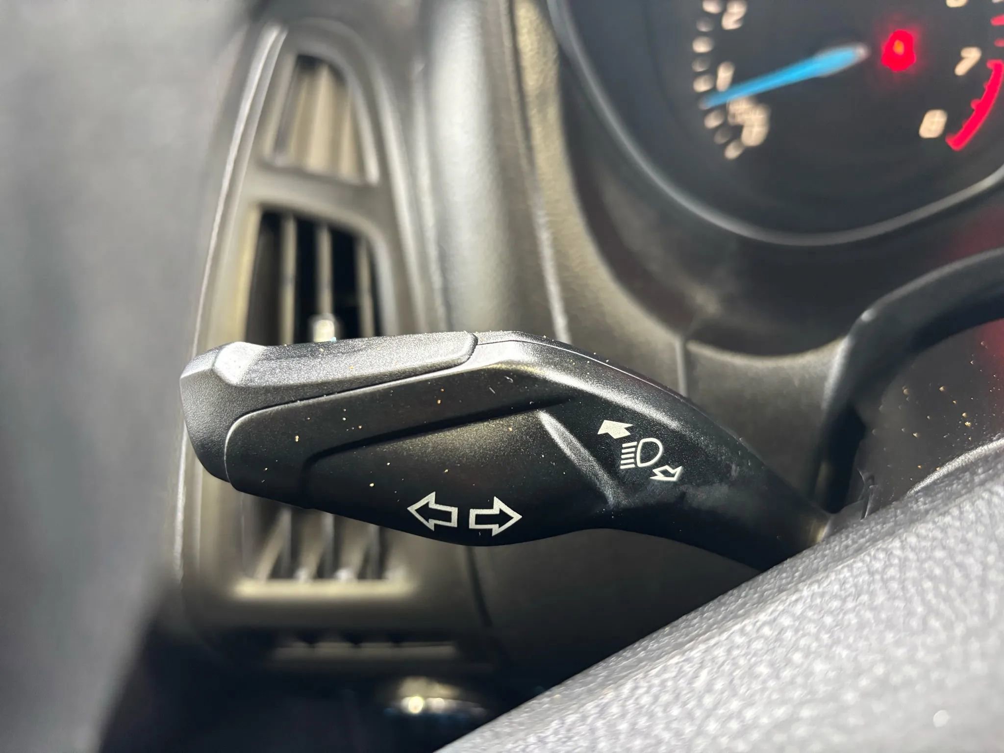 Used 2014 Ford Focus SE image 12