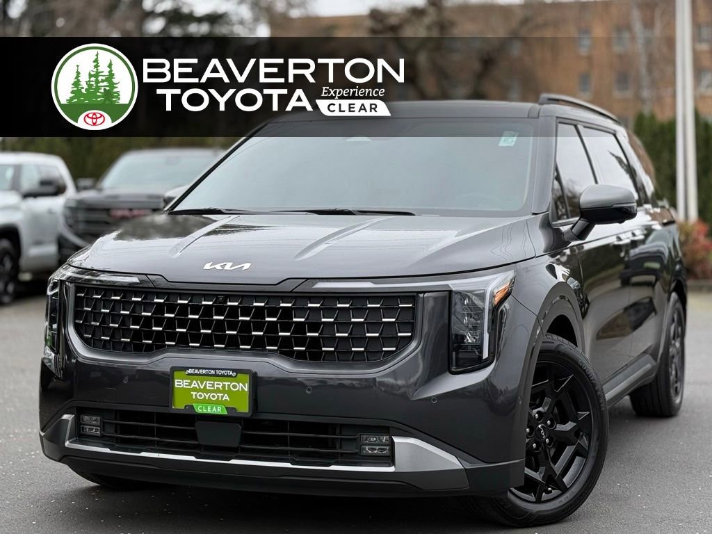 Used 2025 Kia Carnival SX