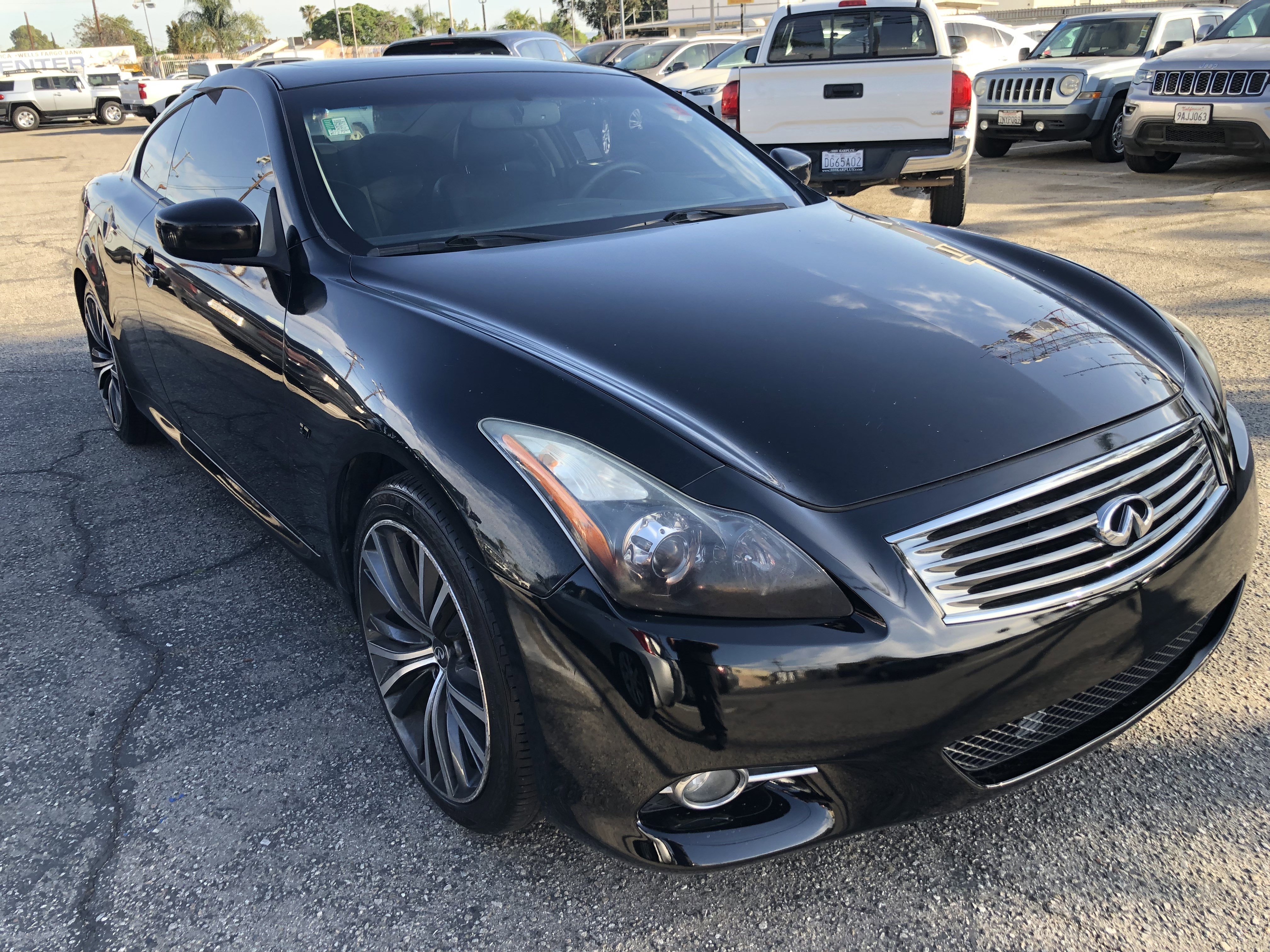 Used 2015 INFINITI Q60 Journey w/ Premium Package image 4
