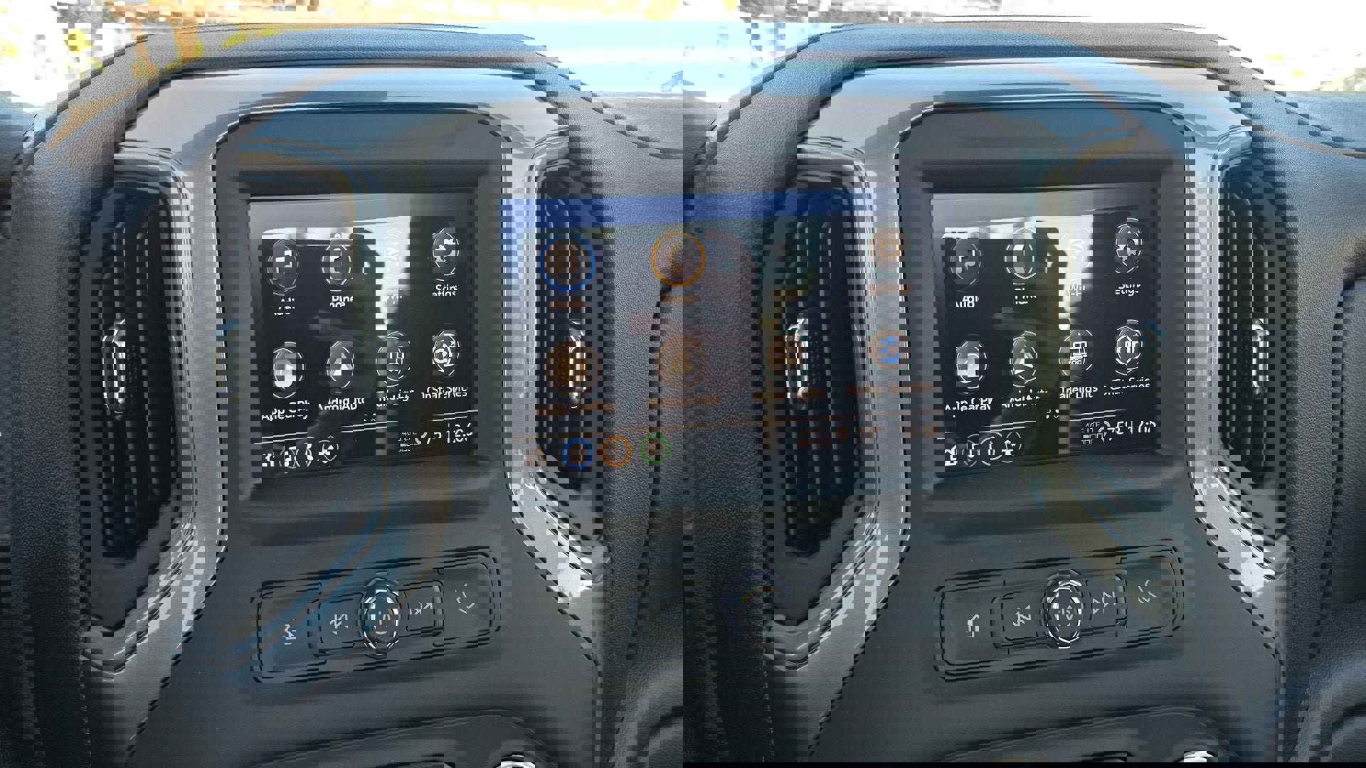 New 2025 GMC Sierra 2500 Pro w/ 1SA Pro Safety Plus Package image 30