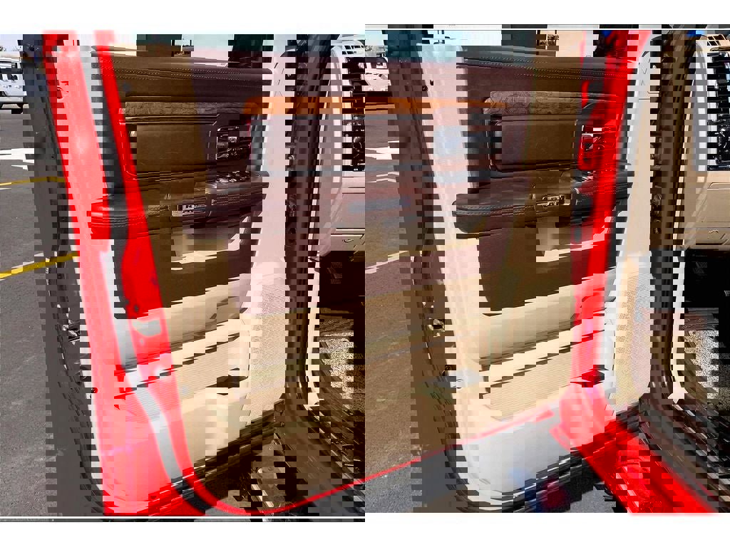 Used 2018 RAM 2500 Longhorn w/ Longhorn Southfork Package image 24