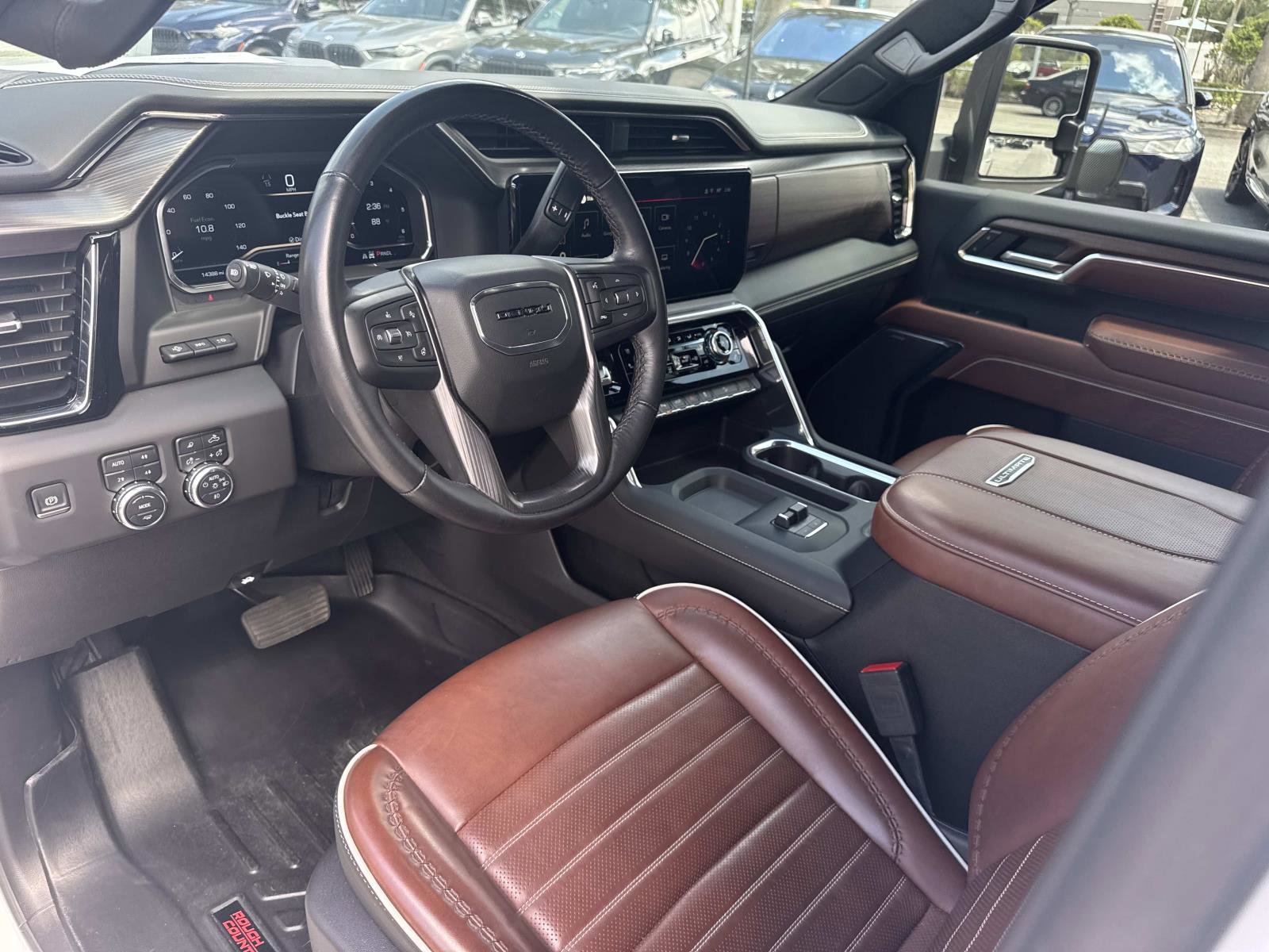 Used 2025 GMC Sierra 2500 Denali Ultimate AWD/4WD image 33
