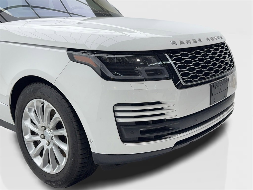 Used 2020 Land Rover Range Rover HSE image 3