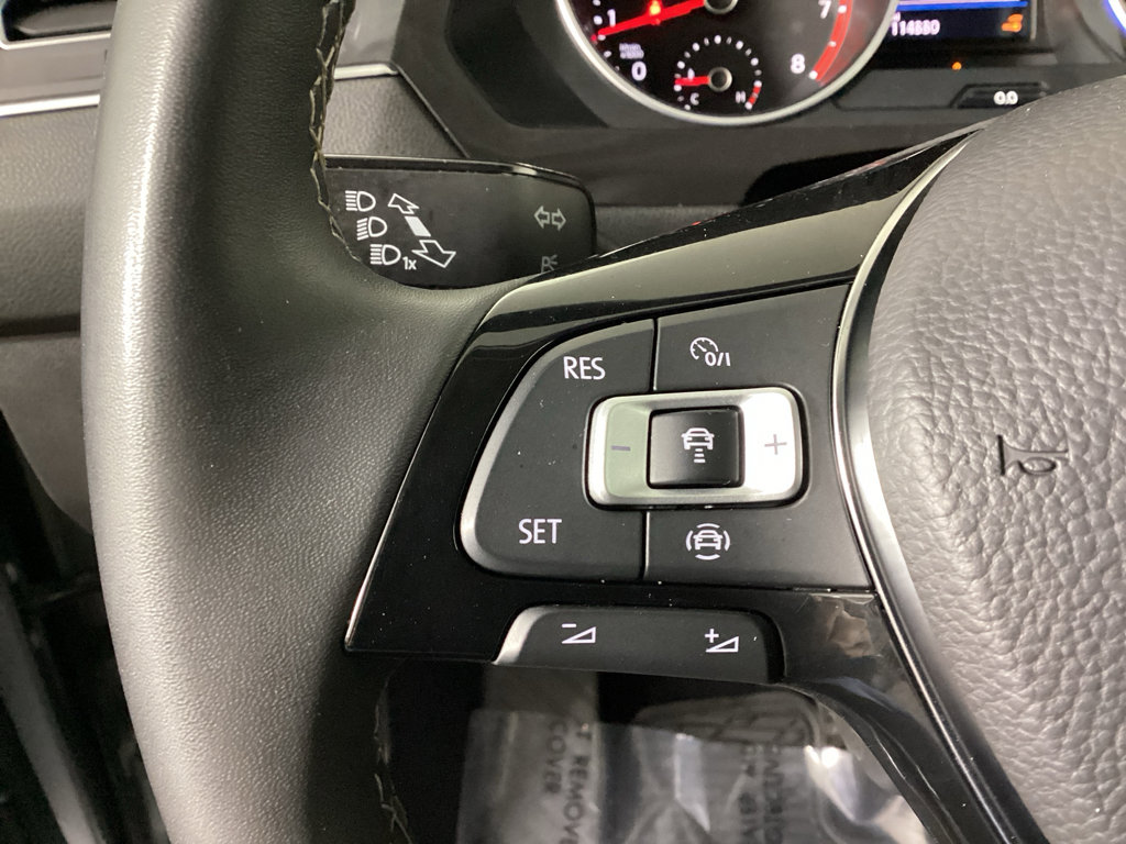 Used 2021 Volkswagen Tiguan SE R-Line AWD/4WD image 23