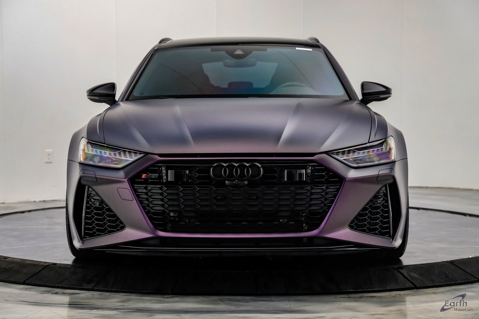 Used 2023 Audi RS 6 w/ Black Optic Package AWD/4WD image 34