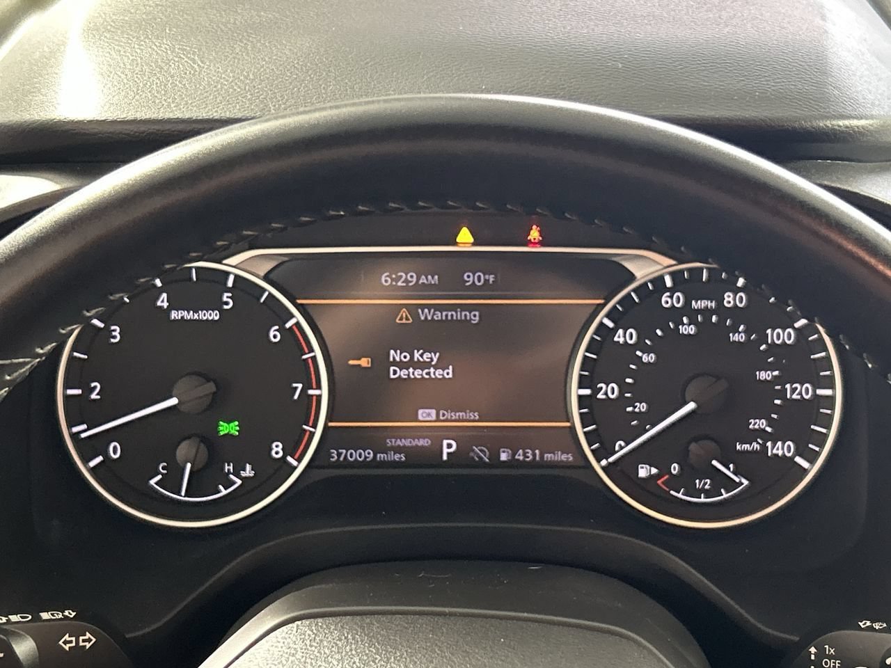 Used 2025 Nissan Rogue SV FWD image 15
