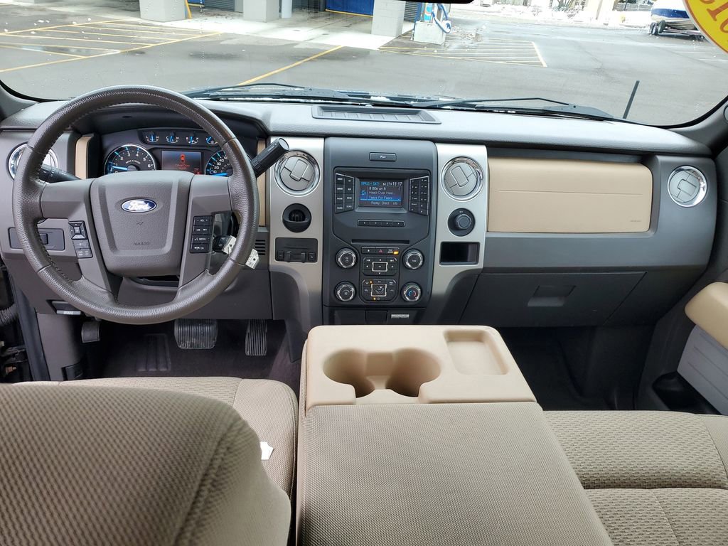 Used 2013 Ford F150 XLT w/ XLT Chrome Pkg image 8