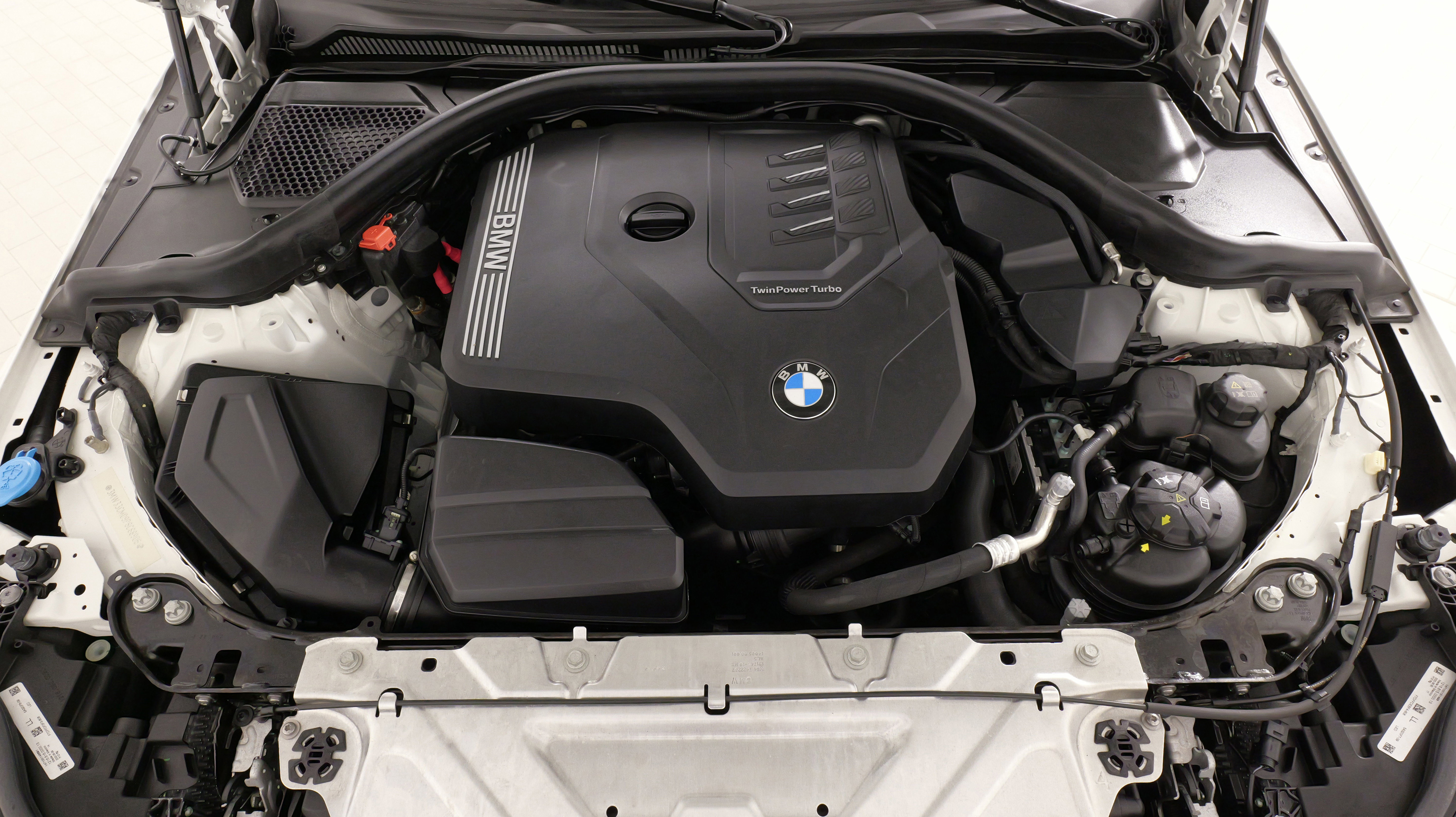 Used 2023 BMW 230i xDrive Coupe image 48