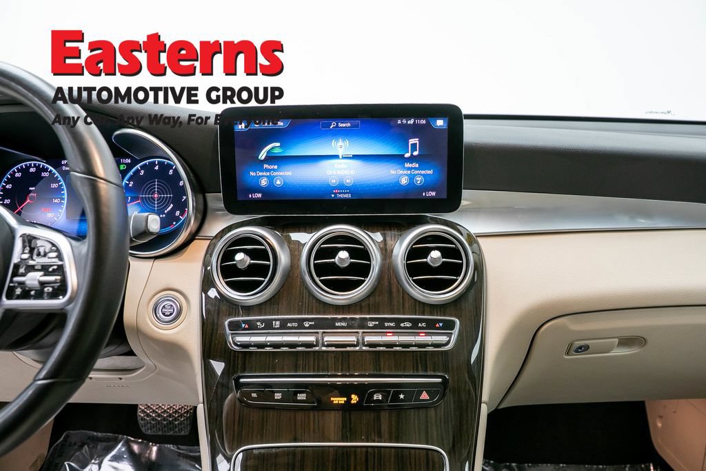 Used 2022 Mercedes-Benz GLC 300 4MATIC w/ Premium Package Lite image 13