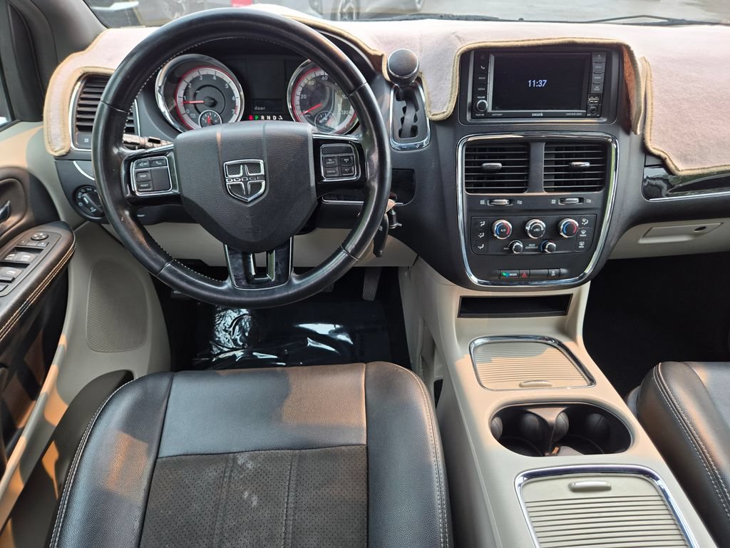 Used 2019 Dodge Grand Caravan SXT FWD image 19