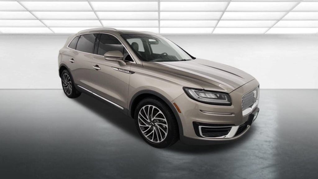 Used 2019 Lincoln Nautilus Reserve w/ Cargo Utility Package AWD/4WD image 9